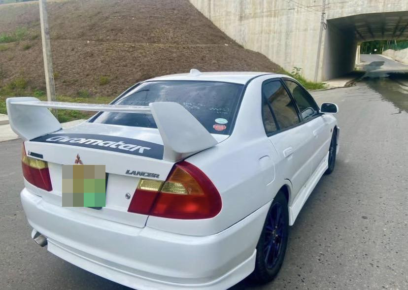 Mitsubishi Lancer 1998 - භාවිතා කරන ලද කාර් sale in Sri Lanka - patpat.lk