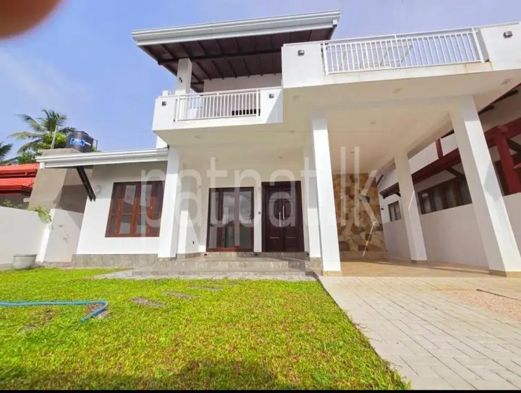 House for Sale in Negombo ads-image-1