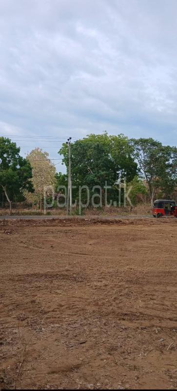 Residential Land for Sale in Kataragama