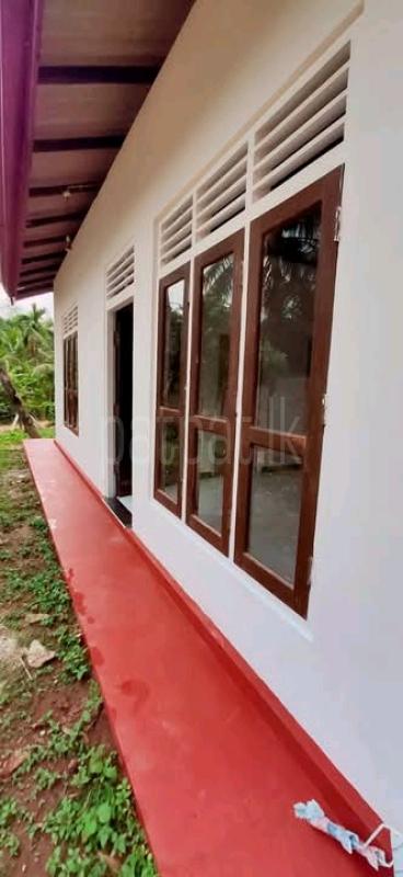 House for Sale in Nittambuwa