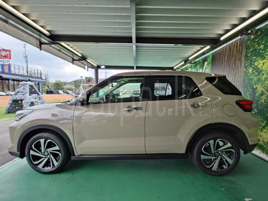 Advertisement image 3