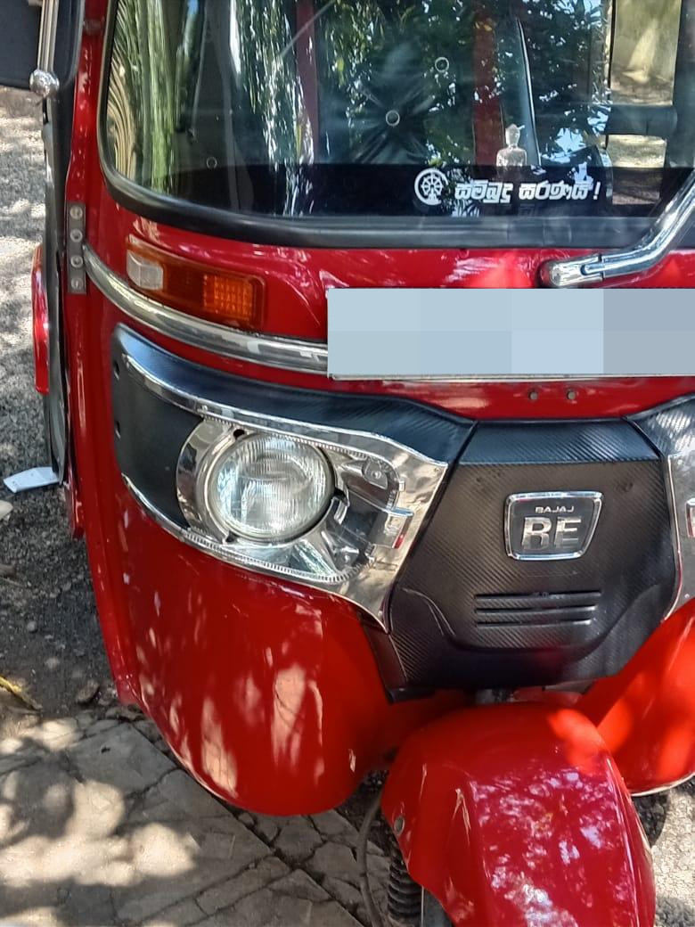 Bajaj Three Wheel 2018 - Used Three wheeler sale in Sri Lanka - patpat.lk