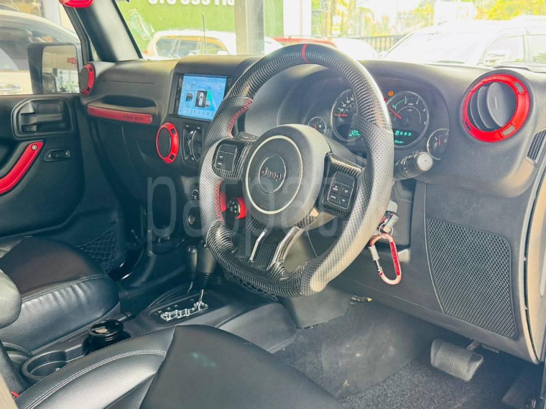 Jeep Wrangler 2016 - பயன்படுத்தப்பட்டது SUV sale in Sri Lanka - patpat.lk