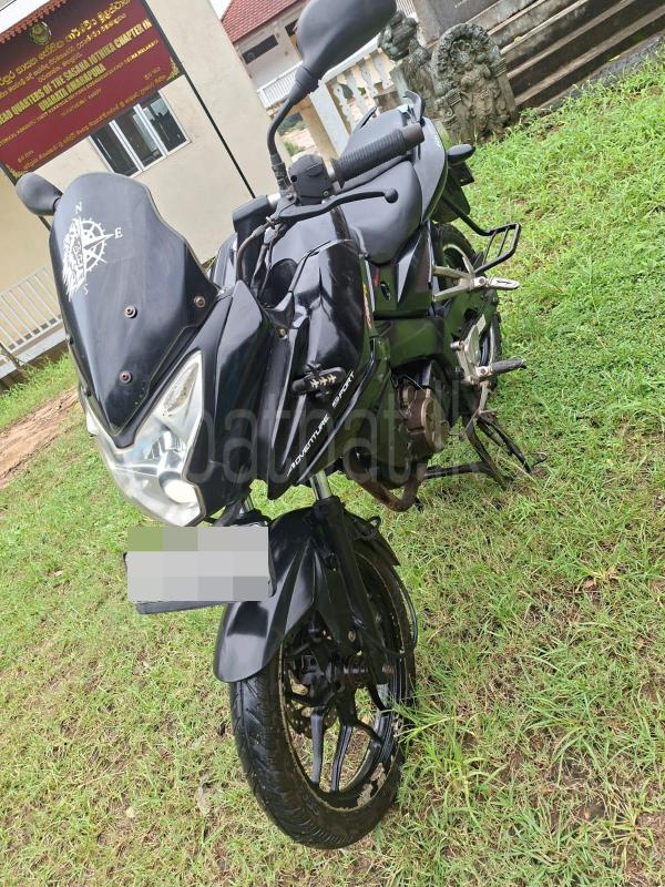 Bajaj Pulsar 2015 - பயன்படுத்தப்பட்டது பைக் sale in Sri Lanka - patpat.lk