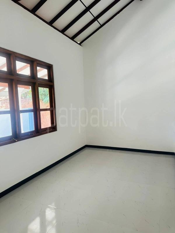 premium-listing-image