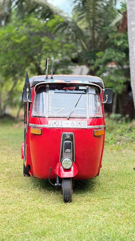 Bajaj 2 stroke 2007 - பயன்படுத்தப்பட்டது முச்சக்கர வண்டி sale in Sri Lanka - patpat.lk