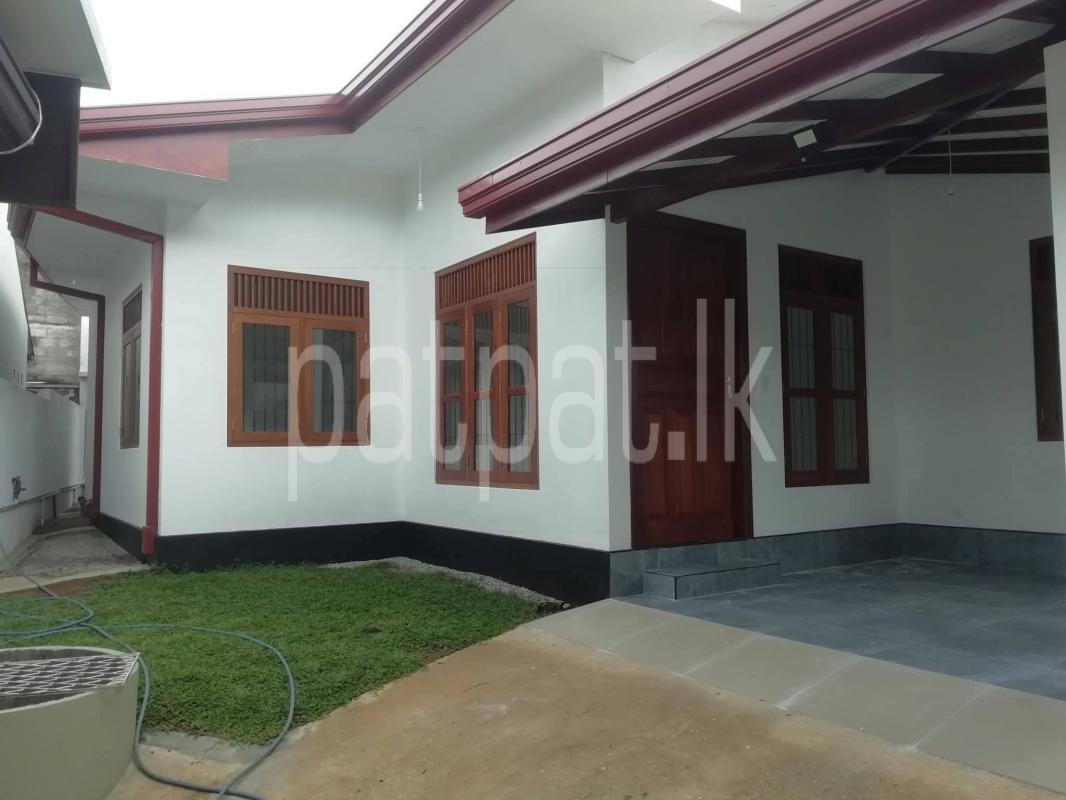 House for Sale in Piliyandala