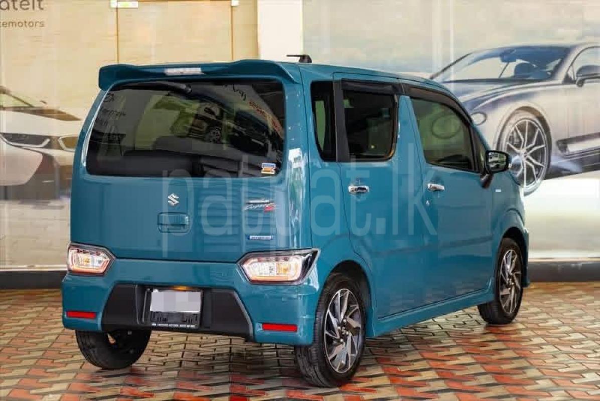 Advertisement image 4