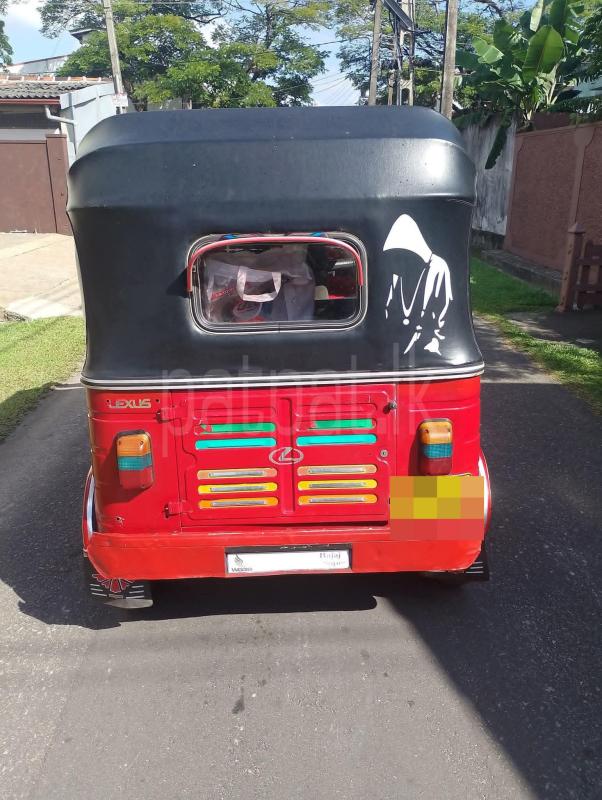 Bajaj Three Wheel 2002 - භාවිතා කරන ලද ත්‍රිරෝද රථය sale in Sri Lanka - patpat.lk
