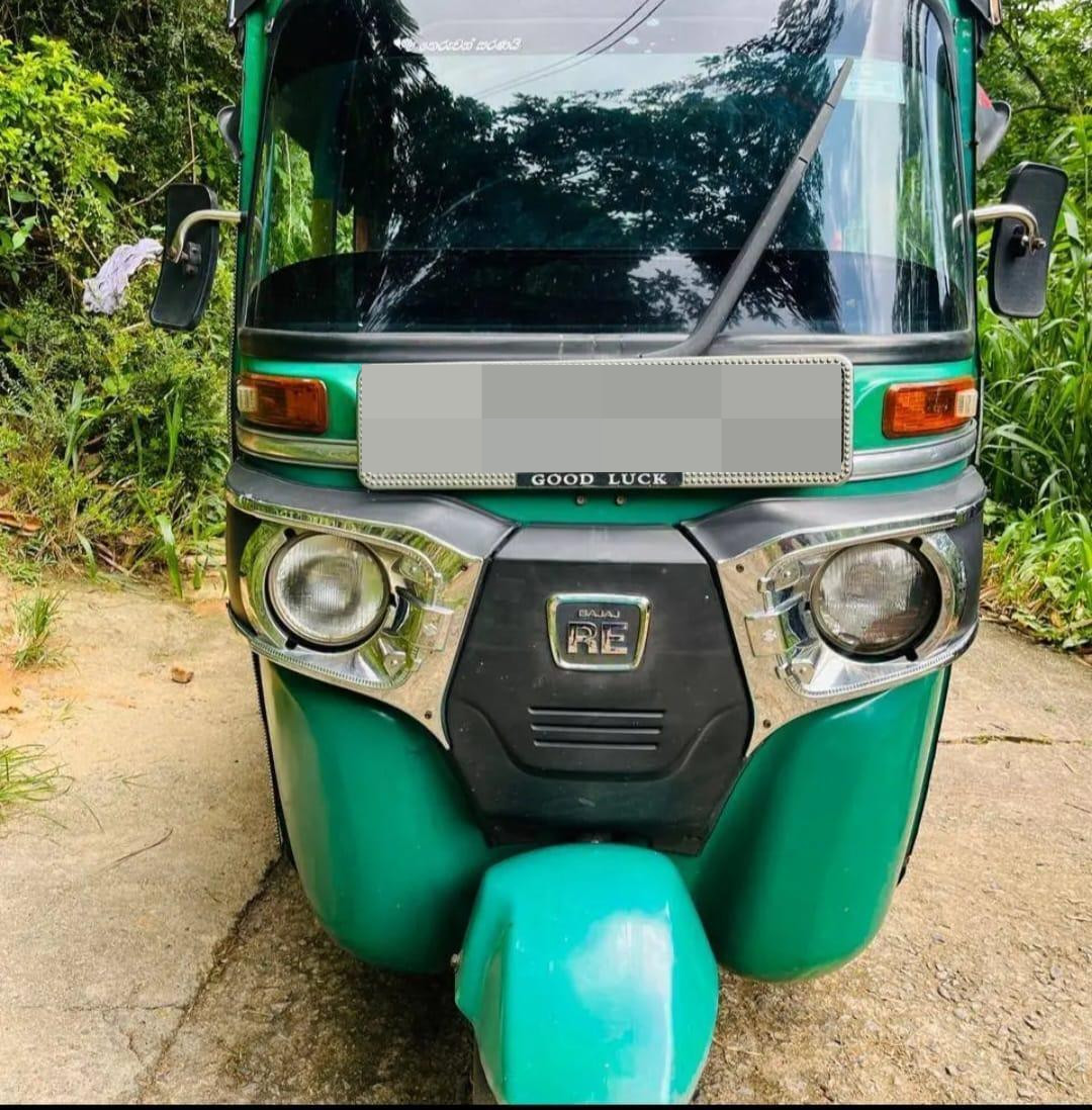 Bajaj 4 stroke 2015 - Used Three wheeler sale in Sri Lanka - patpat.lk