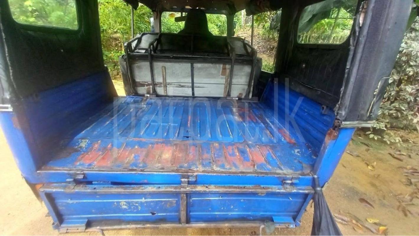 Advertisement image 6