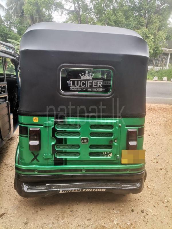 Bajaj Three Wheel 2016 - மறுசீரமைக்கப்பட்டது முச்சக்கர வண்டி sale in Sri Lanka - patpat.lk