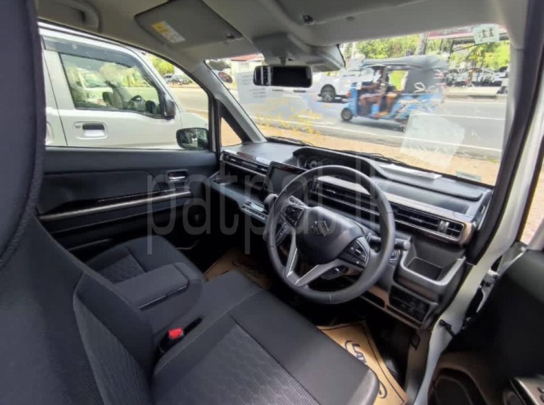 Suzuki Wagon R 2024 - අලුත් කාර් sale in Sri Lanka - patpat.lk