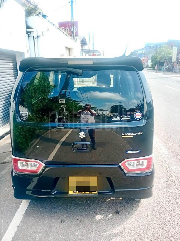 Suzuki Wagon R 2018 - භාවිතා කරන ලද කාර් sale in Sri Lanka - patpat.lk