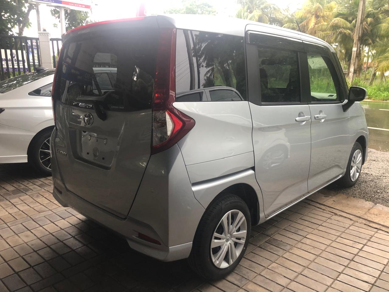 Toyota Roomy 2025 - අලුත් වෑන් රථය sale in Sri Lanka - patpat.lk