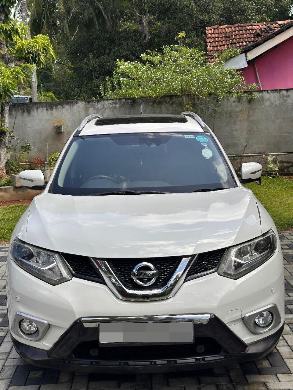 Nissan X Trail 2015 ads-image-1