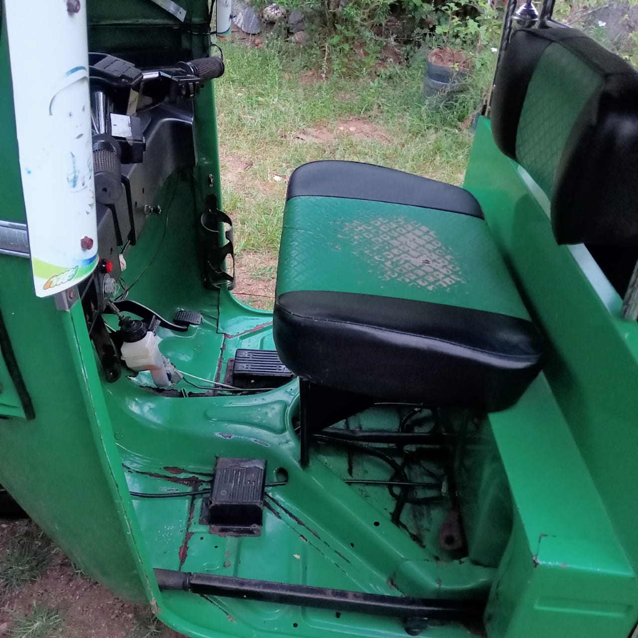 Bajaj Three Wheel 2012 - Used Three wheeler sale in Sri Lanka - patpat.lk