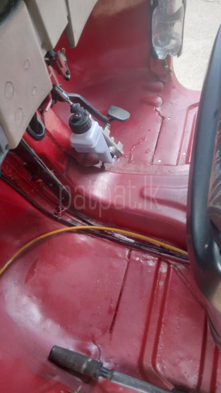 Bajaj Three Wheel 2015 - භාවිතා කරන ලද ත්‍රිරෝද රථය sale in Sri Lanka - patpat.lk