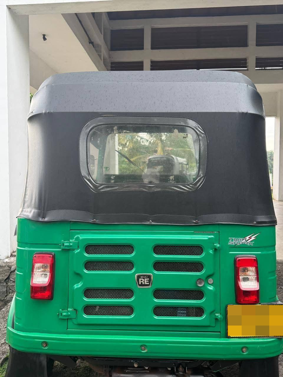 Bajaj Three Wheel 2017 - භාවිතා කරන ලද ත්‍රිරෝද රථය sale in Sri Lanka - patpat.lk