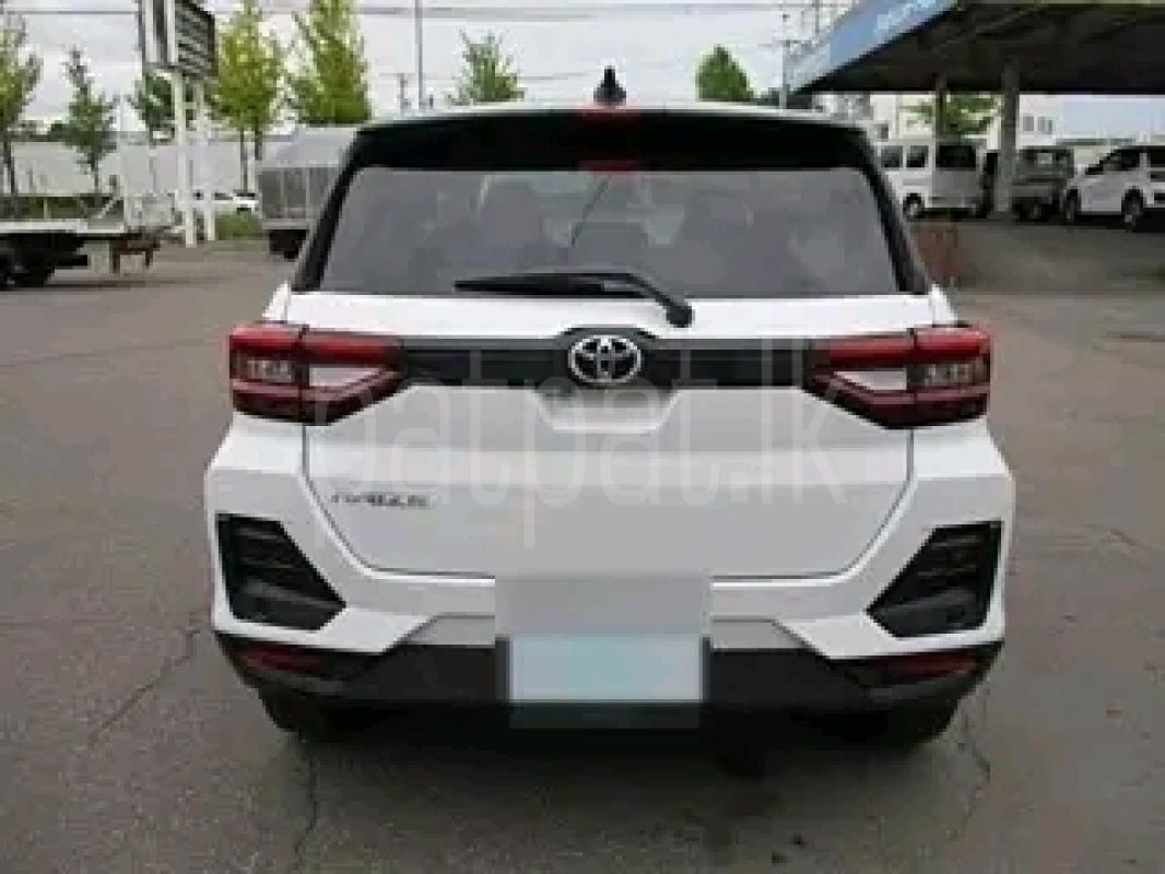 Advertisement image 3