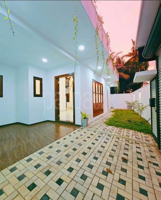 premium-listing-image