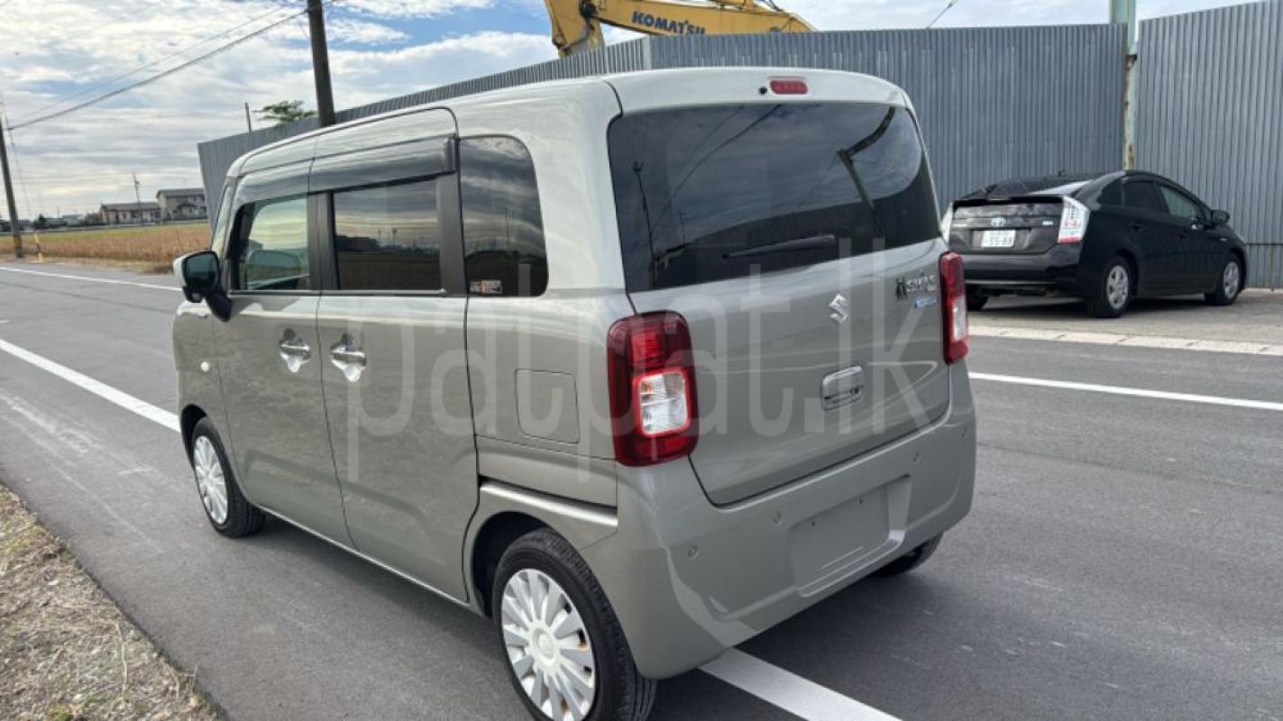 Advertisement image 1