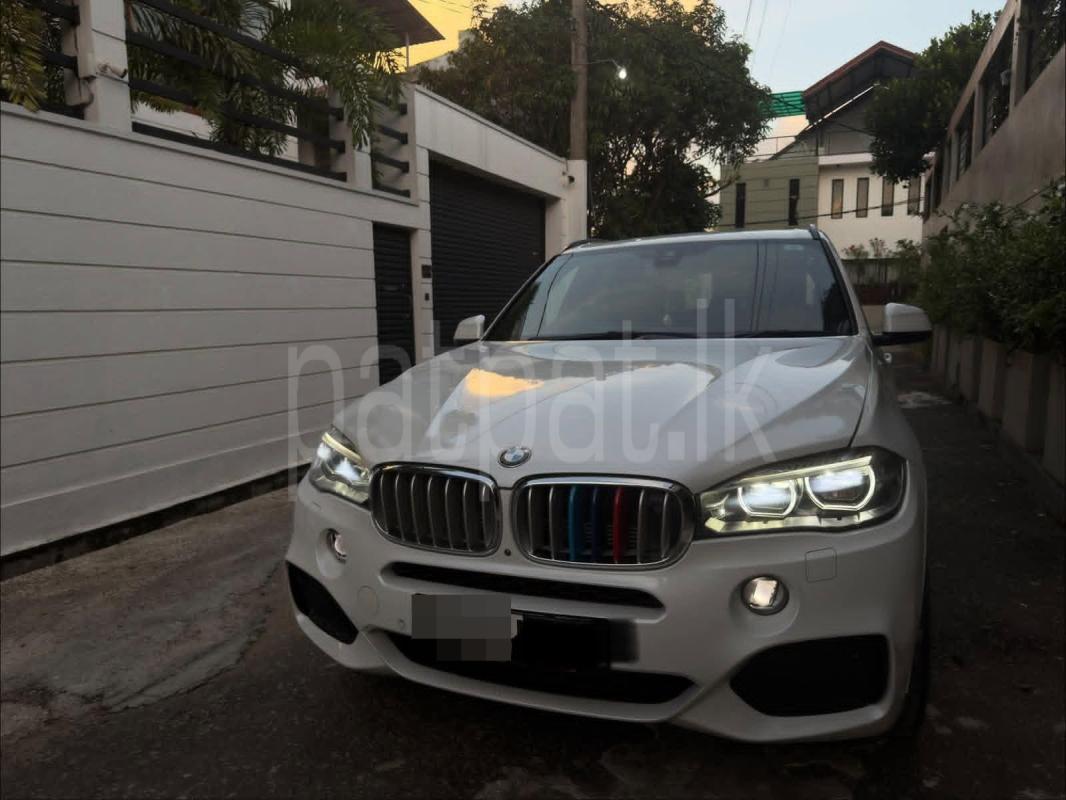 BMW X5 2017 - භාවිතා කරන ලද SUV රථය sale in Sri Lanka - patpat.lk