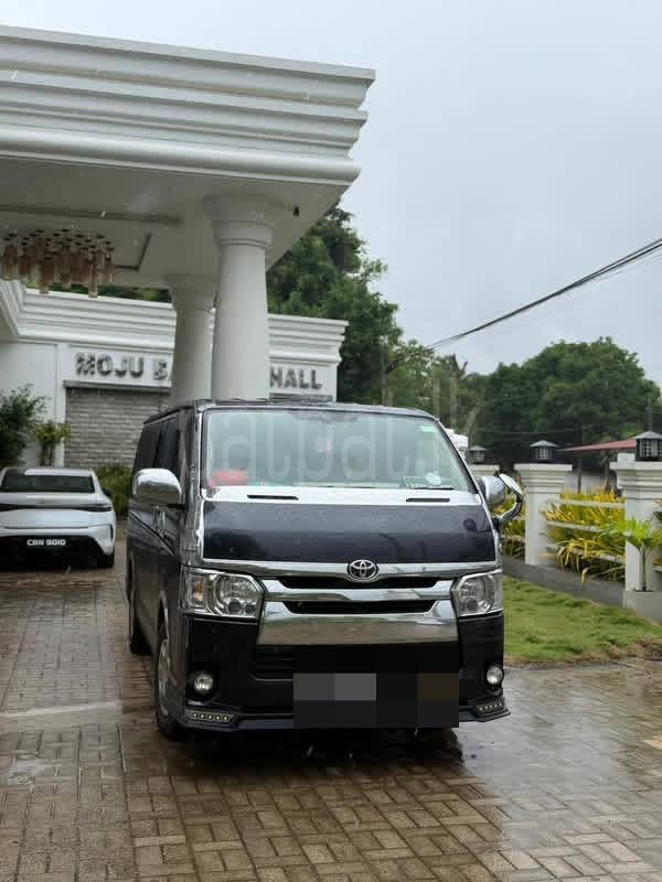 Toyota Hiace 2007 - மறுசீரமைக்கப்பட்டது வேன் sale in Sri Lanka - patpat.lk