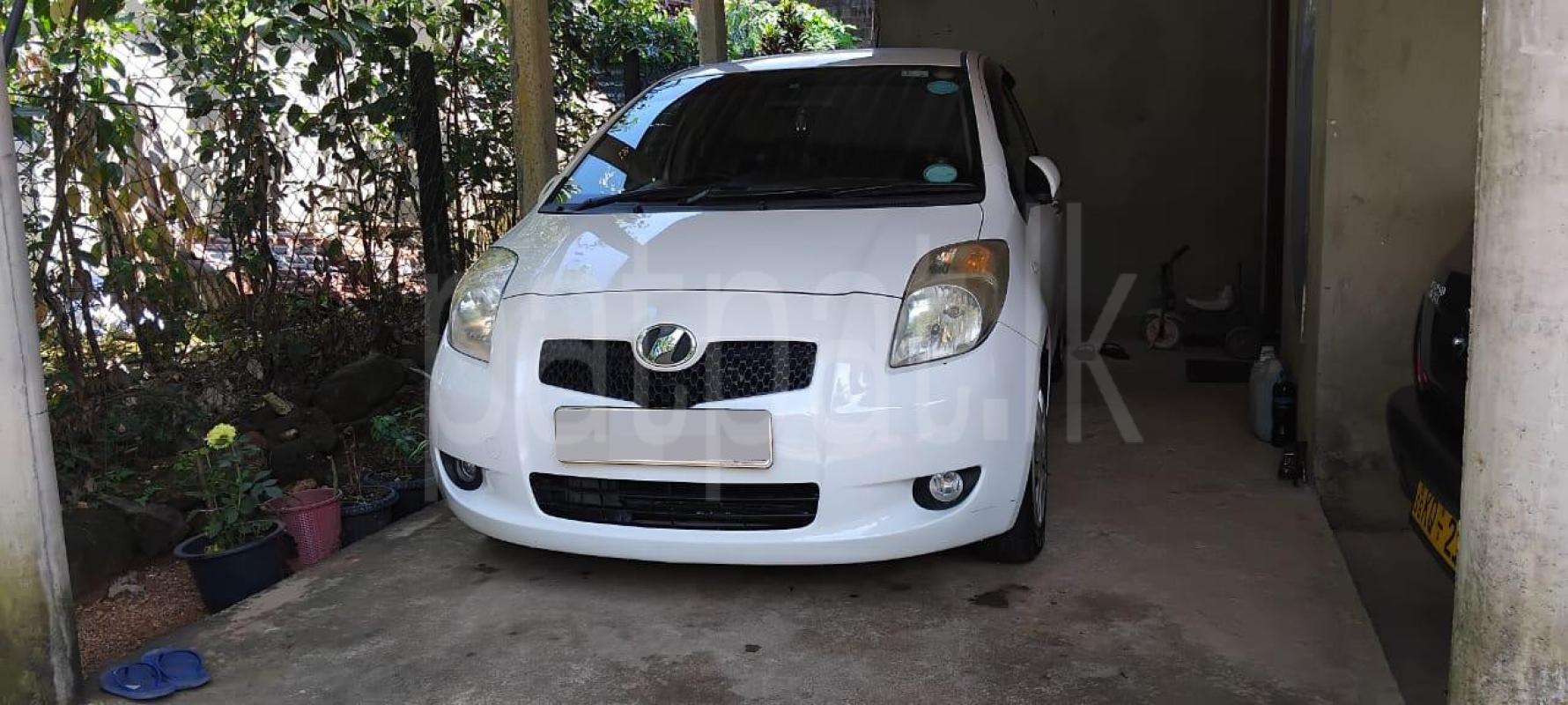 Toyota Vitz 2007 - Used Car sale in Sri Lanka - patpat.lk