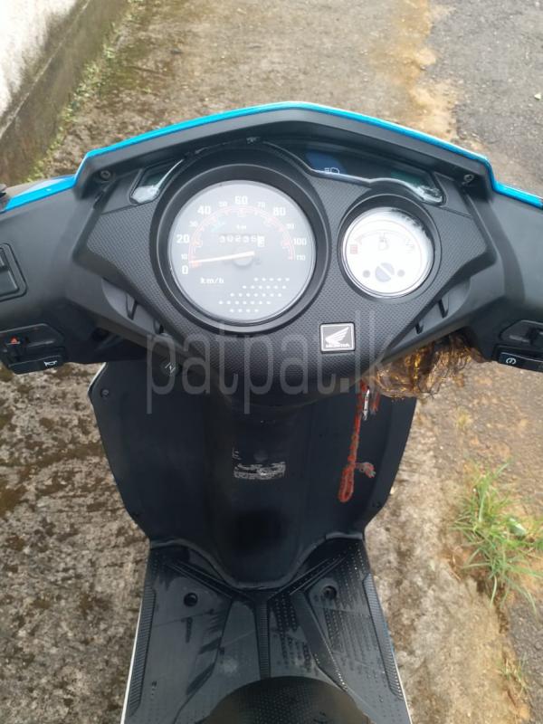Honda Dio 2015 - பயன்படுத்தப்பட்டது பைக் sale in Sri Lanka - patpat.lk