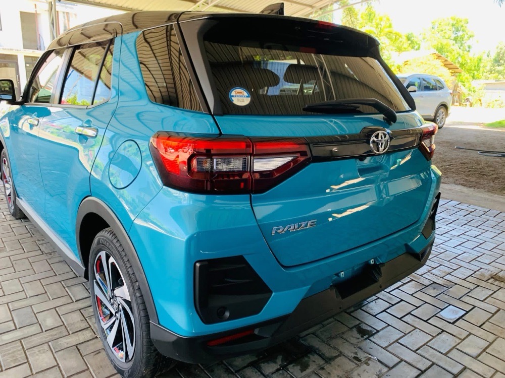 Toyota Raize 2023 - අලුත් SUV රථය sale in Sri Lanka - patpat.lk