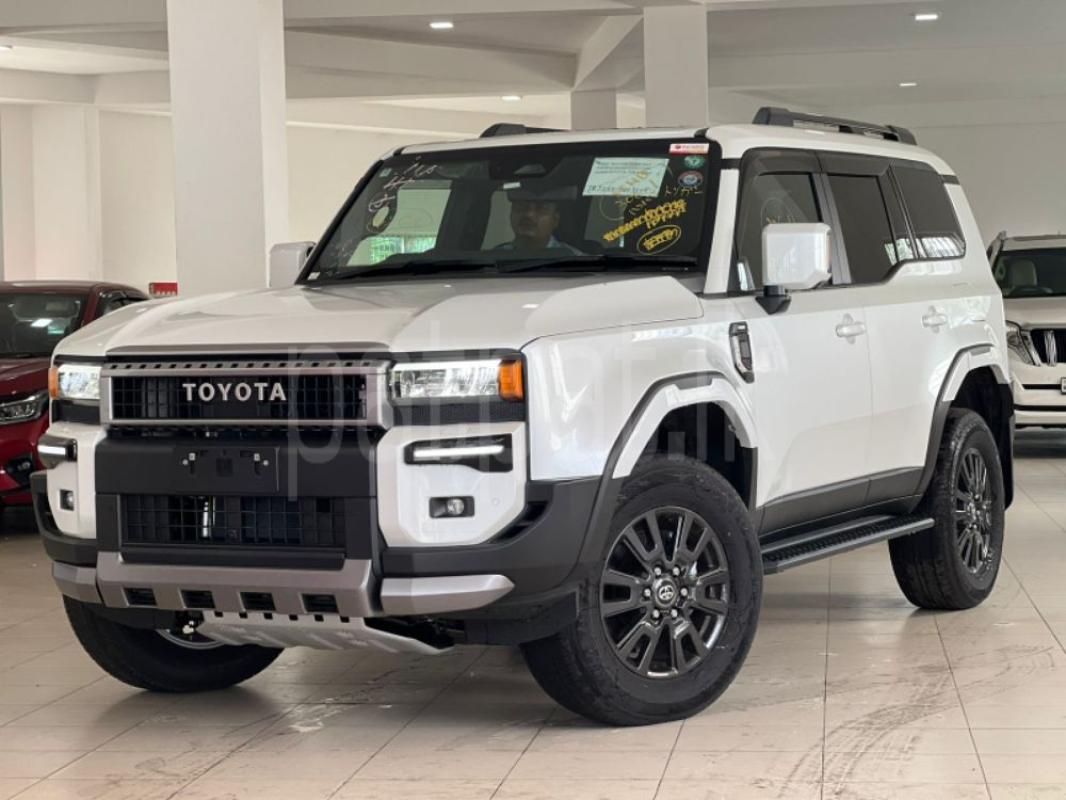 Advertisement image 6