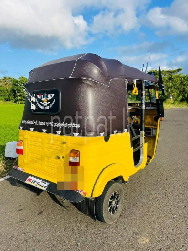 Bajaj 2 stroke 2007 - பயன்படுத்தப்பட்டது முச்சக்கர வண்டி sale in Sri Lanka - patpat.lk