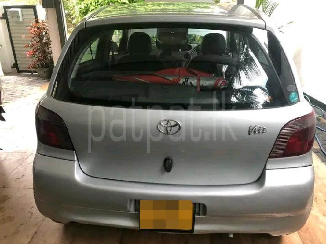 Toyota Vitz 2002 - பயன்படுத்தப்பட்டது கார் sale in Sri Lanka - patpat.lk