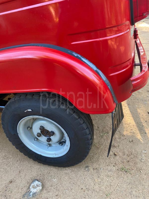 Advertisement image 6