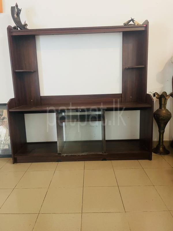 Tv stand