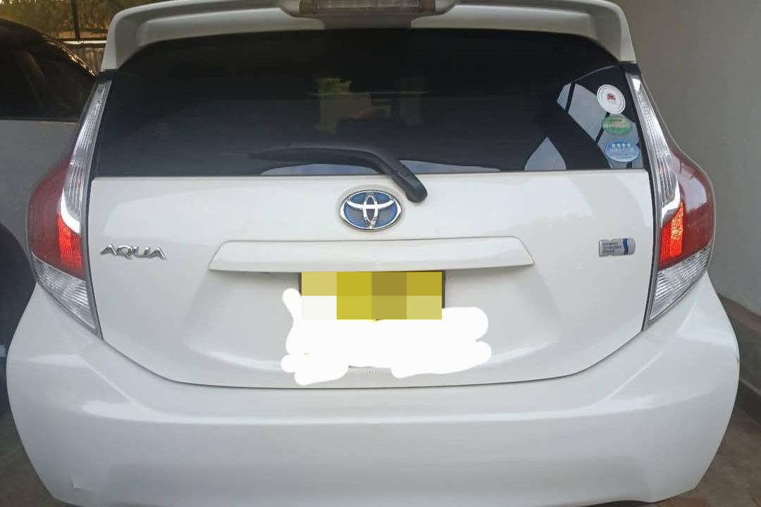 Toyota Aqua 2017 - භාවිතා කරන ලද කාර් sale in Sri Lanka - patpat.lk