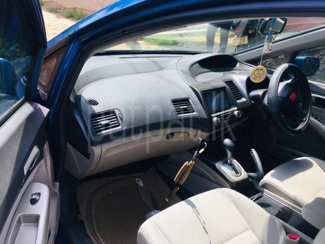 Honda Civic 2011 - பயன்படுத்தப்பட்டது கார் sale in Sri Lanka - patpat.lk