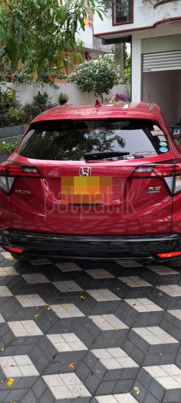 Honda Vezel 2017 - பயன்படுத்தப்பட்டது SUV sale in Sri Lanka - patpat.lk