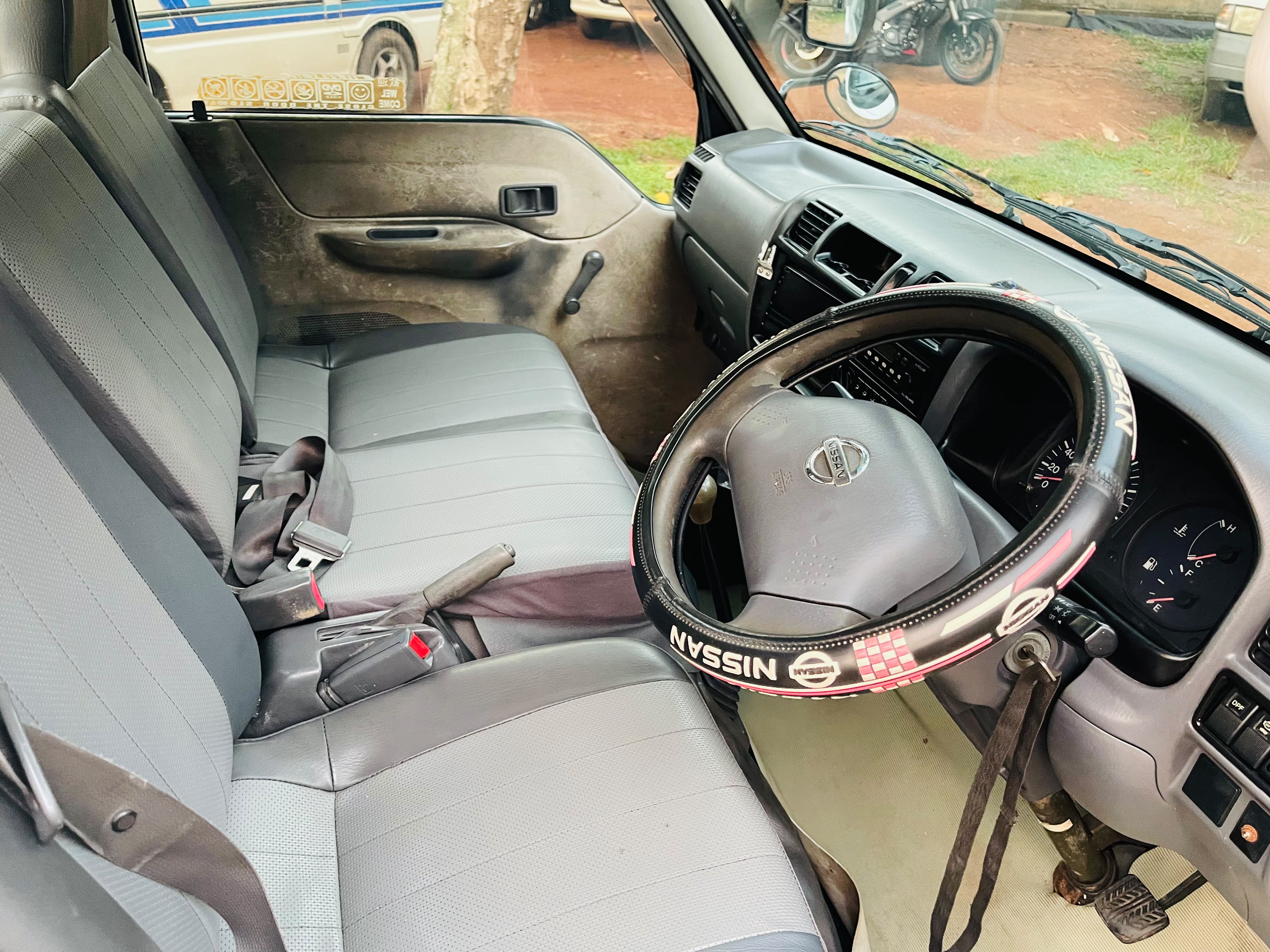 Nissan Vanette 2004 - Reconditioned Truck sale in Sri Lanka - patpat.lk