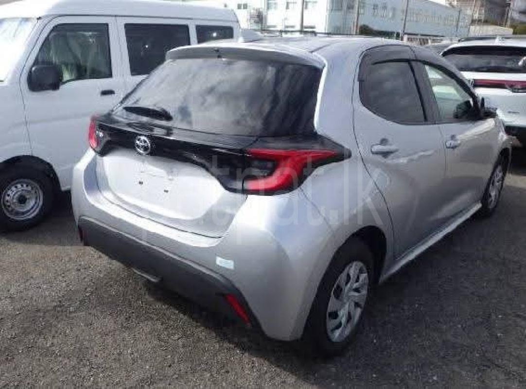 Toyota Yaris 2023 - නැවත සකස් කල කාර් sale in Sri Lanka - patpat.lk