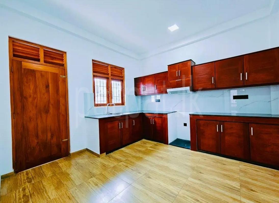 House for Sale in Piliyandala ads-image-1