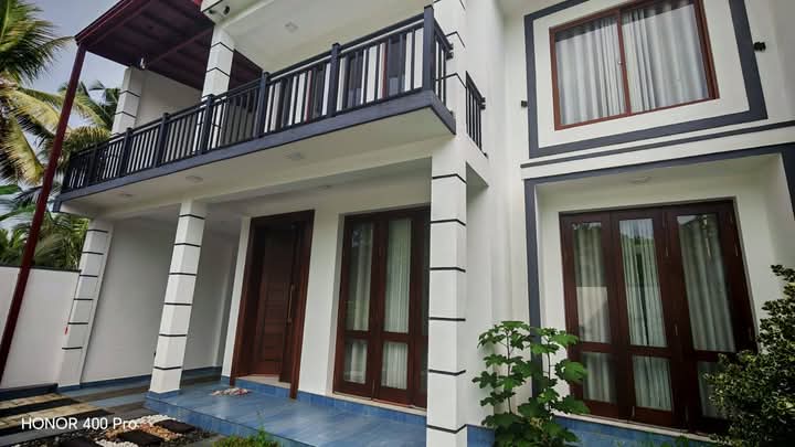 House for Sale in Athurugiriya