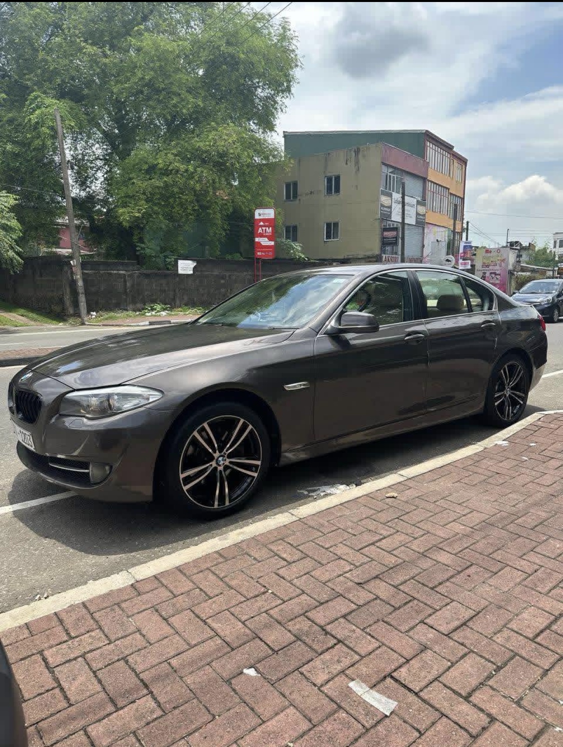 BMW 520D 2012 - Used Car sale in Sri Lanka - patpat.lk