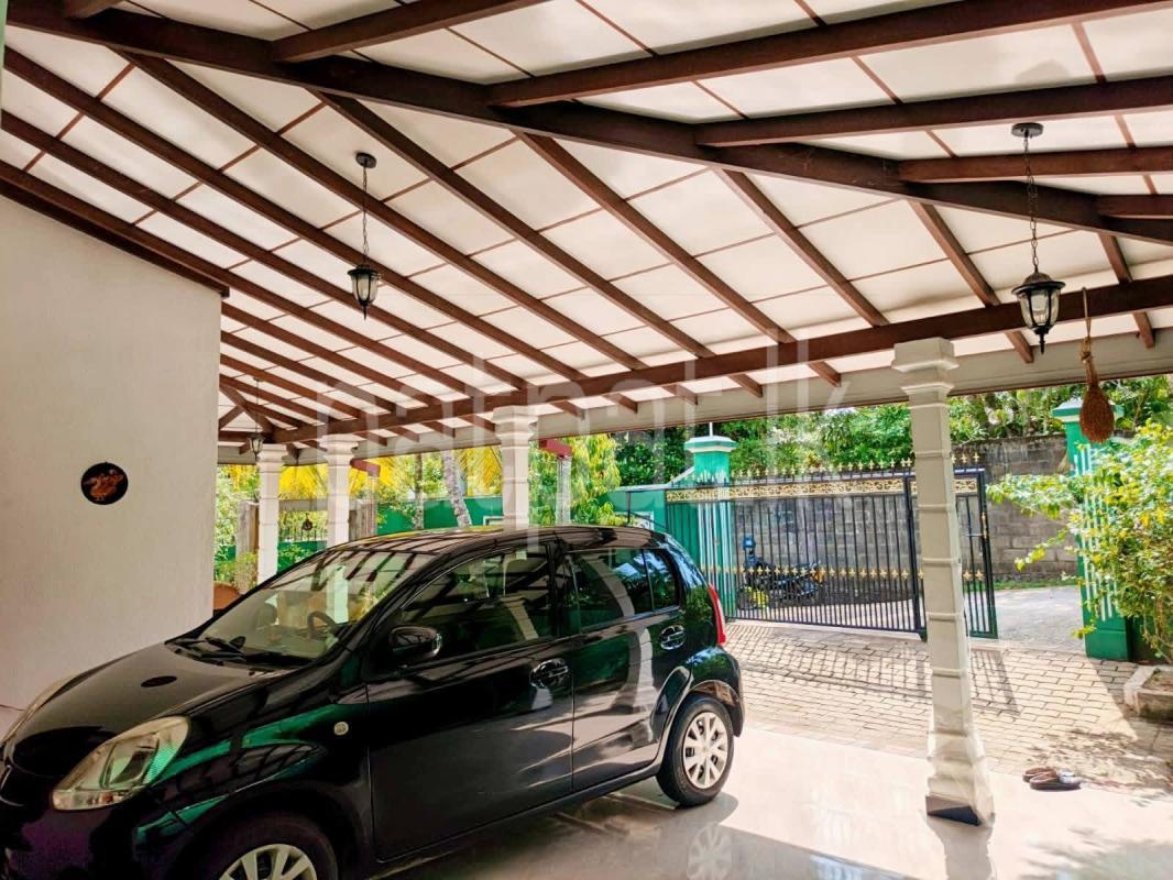 House for Sale in Yakkala ads-image-1