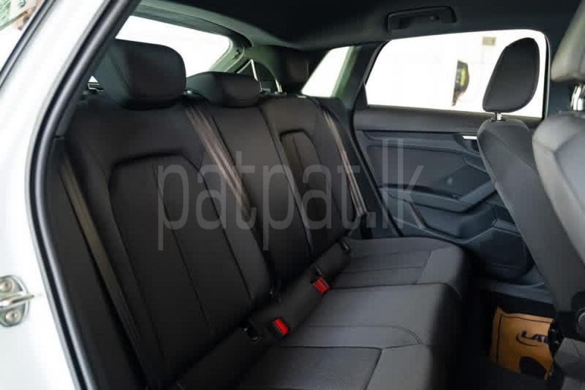 Advertisement image 6