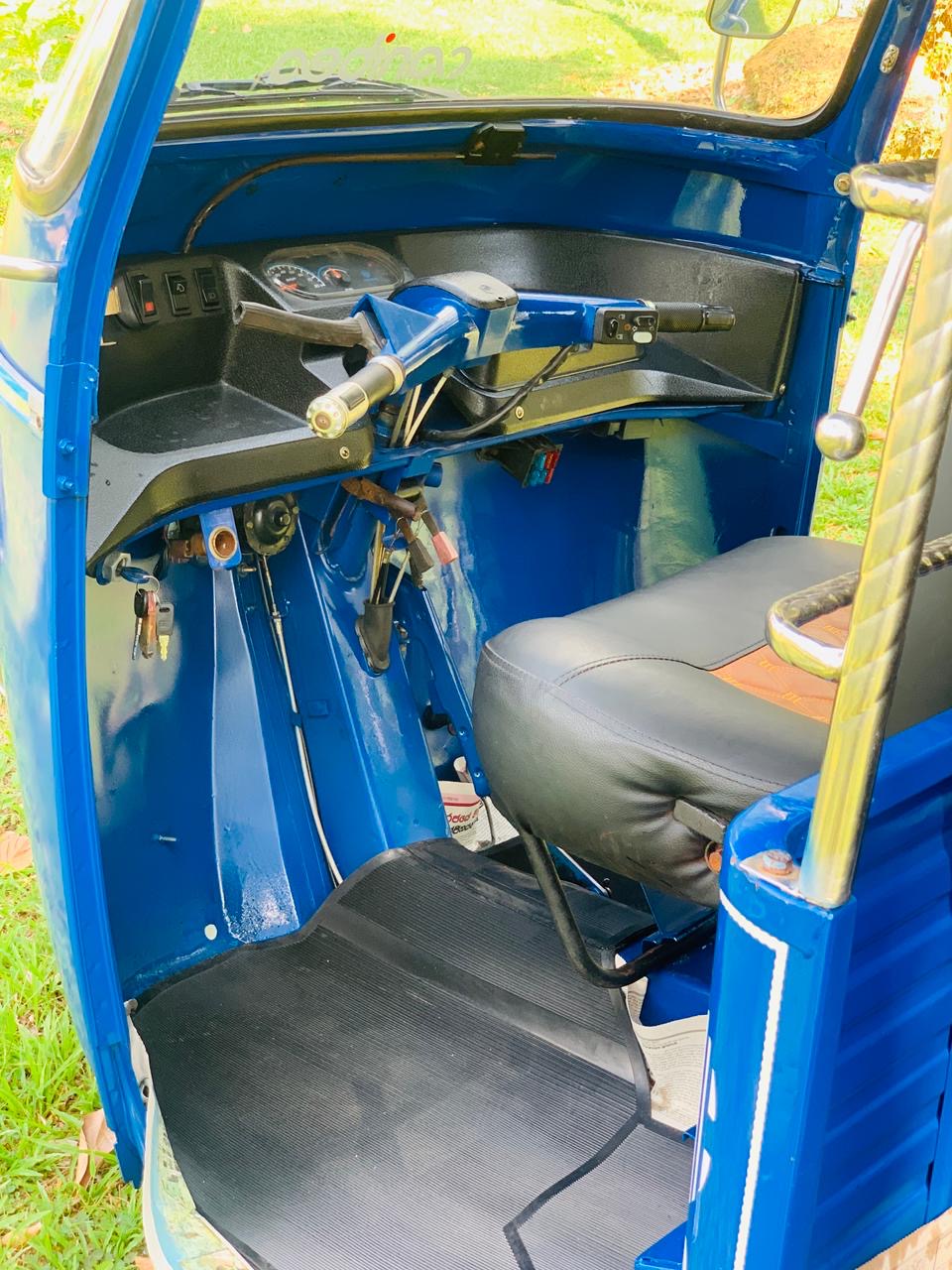 Piaggio Three Wheel 2013 - භාවිතා කරන ලද ත්‍රිරෝද රථය sale in Sri Lanka - patpat.lk