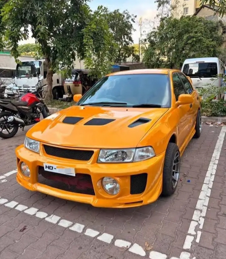 Mitsubishi Lancer 2000 - Used Car sale in Sri Lanka - patpat.lk