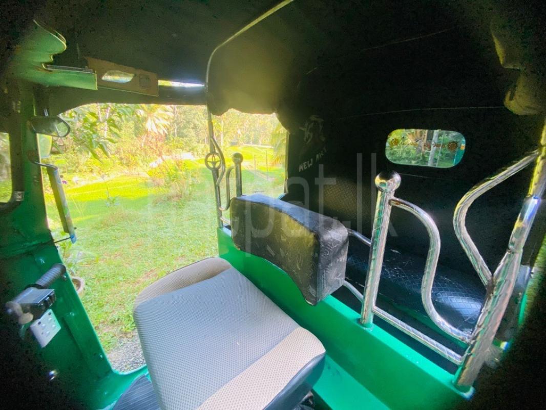 Advertisement image 6