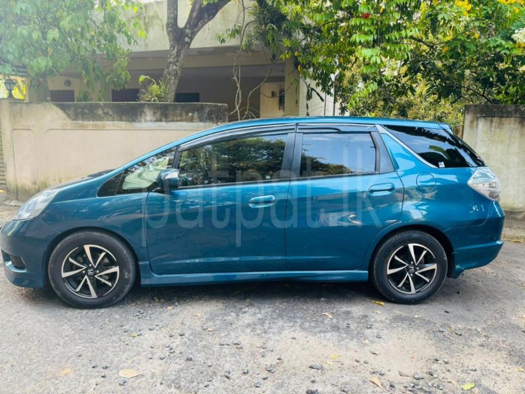 Advertisement image 4